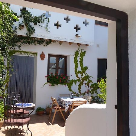 Casita De La Vaca Hotel Mondujar Exterior photo